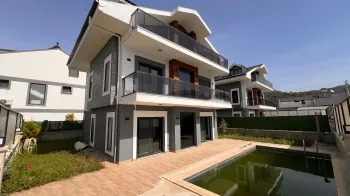 Home in Karagedik